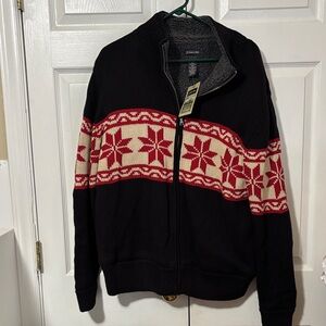 St John’s Bay Men's Black Sweater with Red and Cream Pattern Sz XL New With Tags